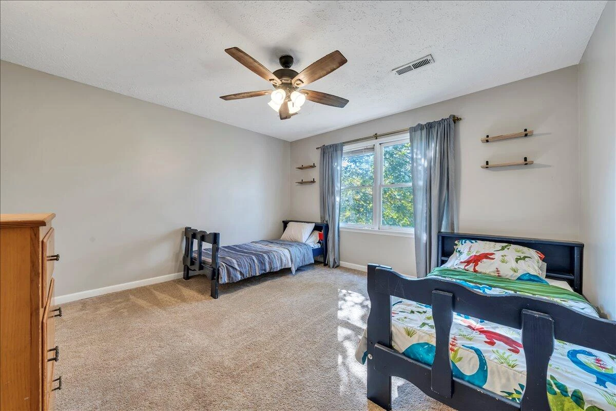 105 Teel Brooke RD - Photo 34