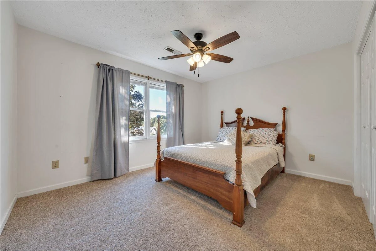 105 Teel Brooke RD - Photo 36