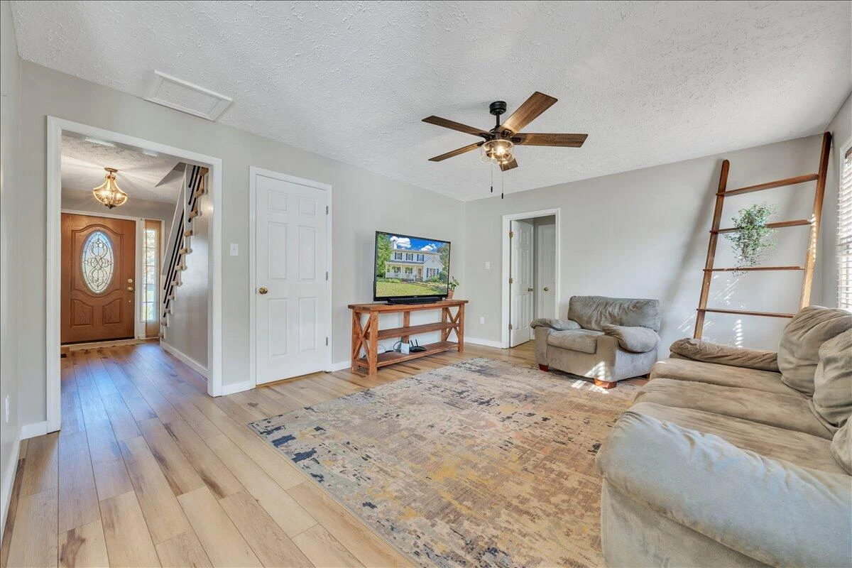 105 Teel Brooke RD - Photo 11