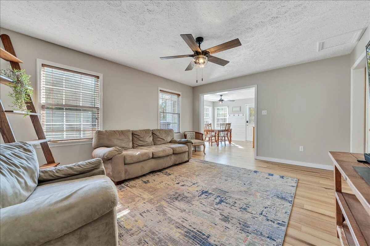 105 Teel Brooke RD - Photo 12