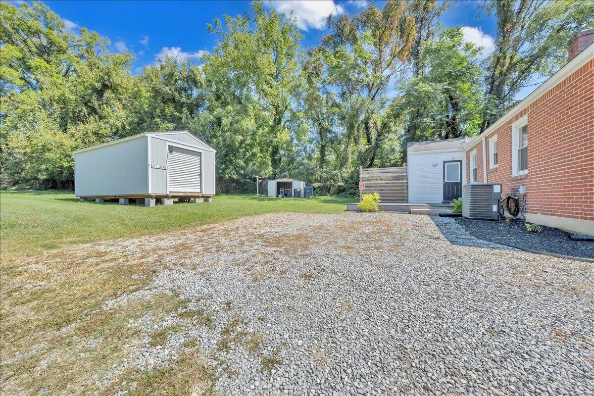 4027 Hershberger RD NW - Photo 15