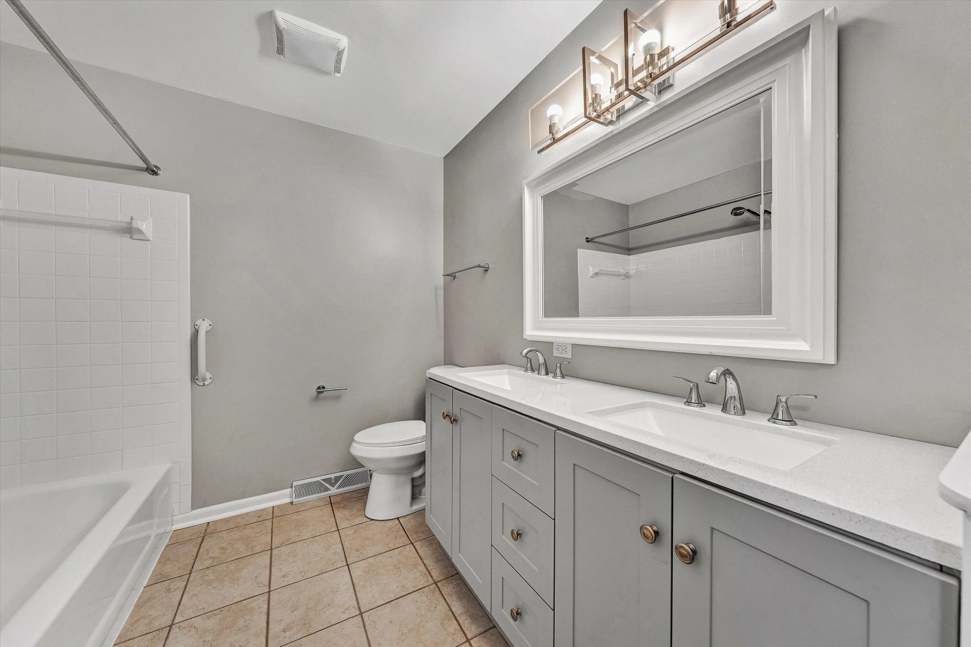 3004 Woodthrush DR - Photo 16
