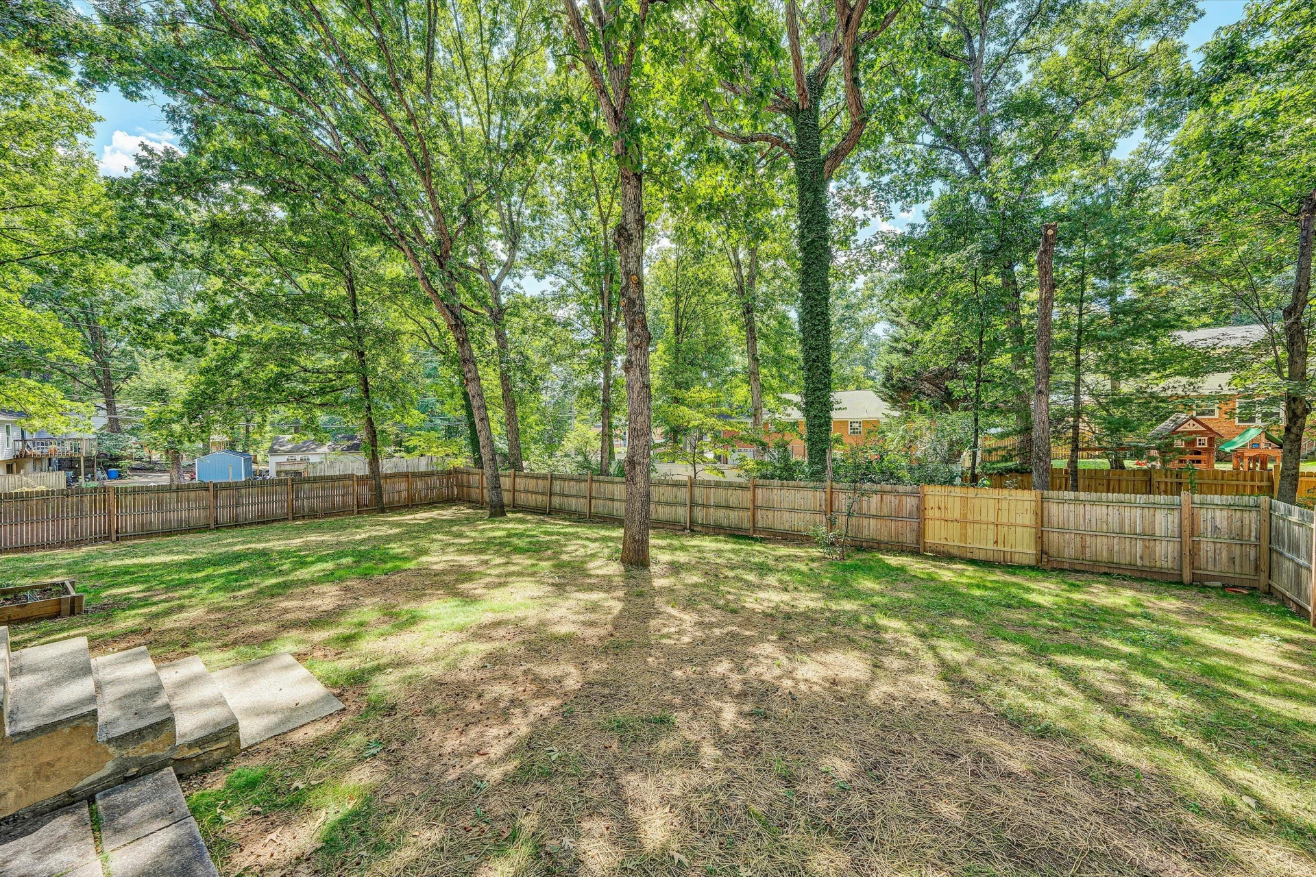 3004 Woodthrush DR - Photo 27
