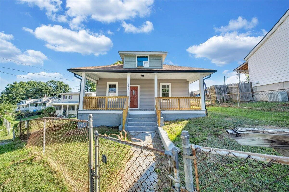 1008 11th ST SE - Photo 42