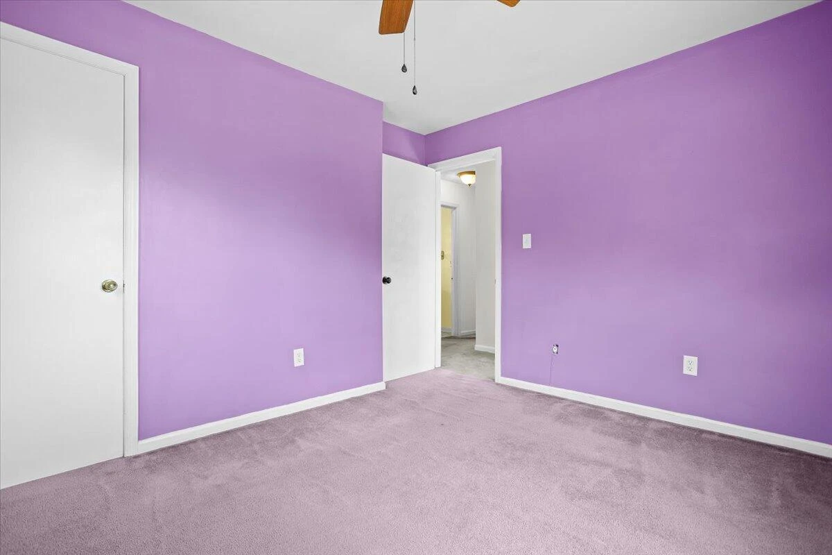 2102 Byrd AVE NE - Photo 8