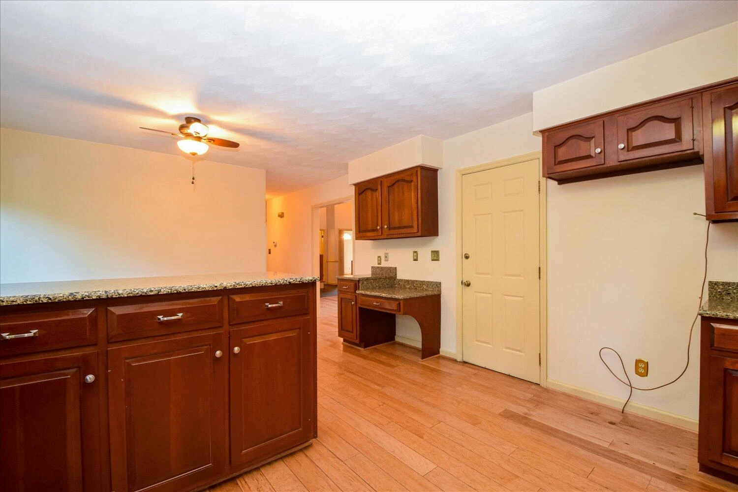 2610 Turnberry RD - Photo 19