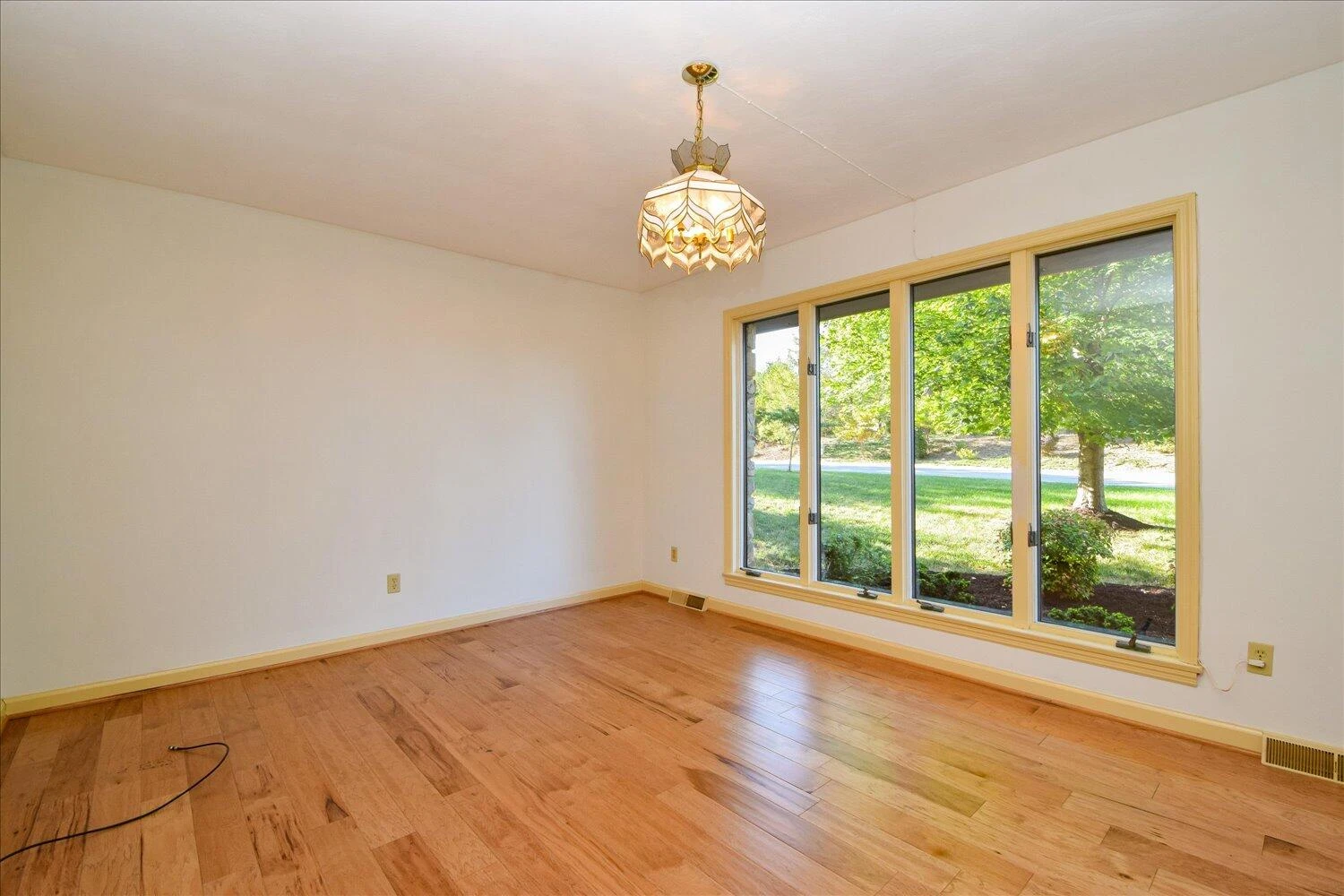 2610 Turnberry RD - Photo 8