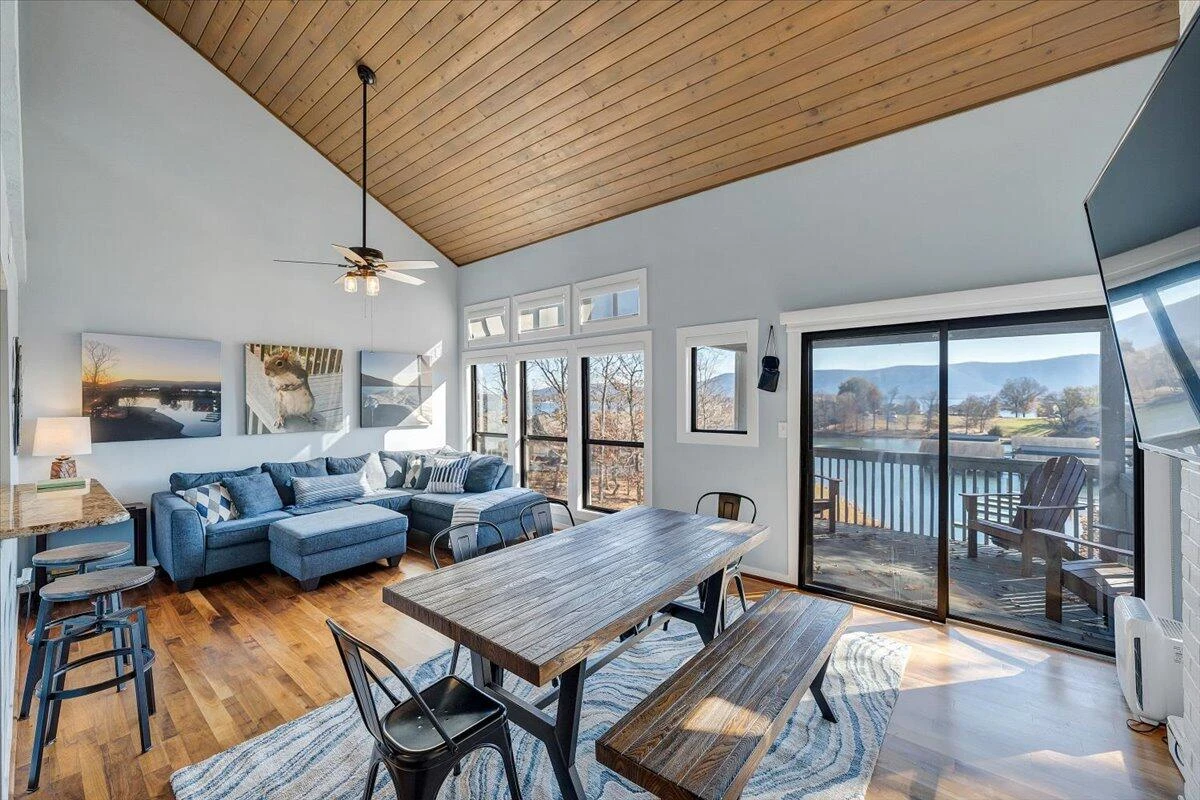 290 Sailors Cove DR #409 - Photo 2