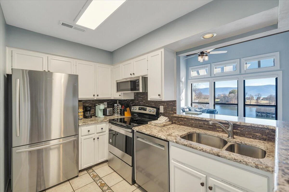 290 Sailors Cove DR #409 - Photo 22