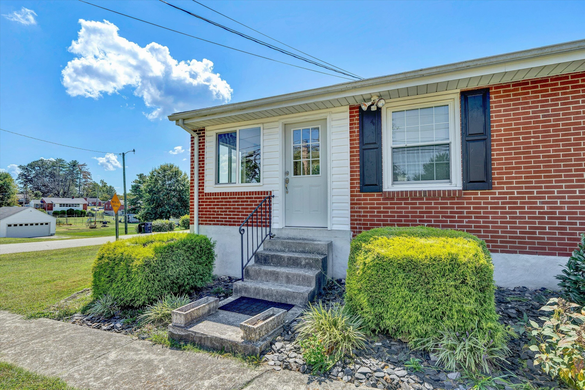 7704 Barrens RD - Photo 6