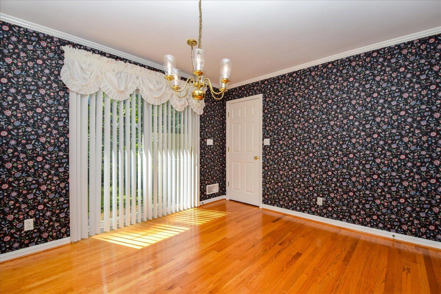 5230 Sugar Loaf DR - Photo 13