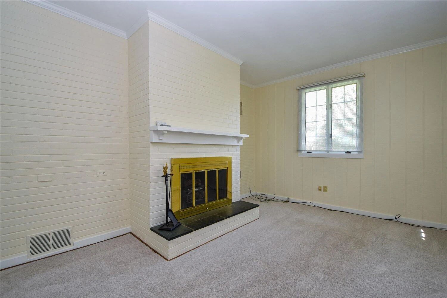 5230 Sugar Loaf DR - Photo 6