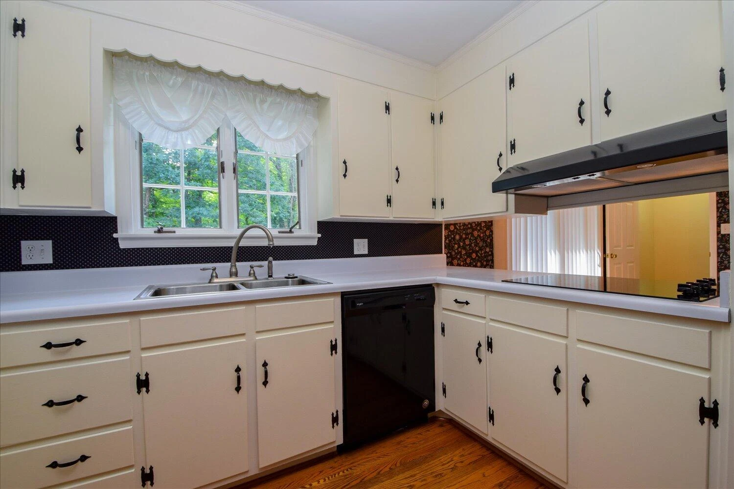 5230 Sugar Loaf DR - Photo 8