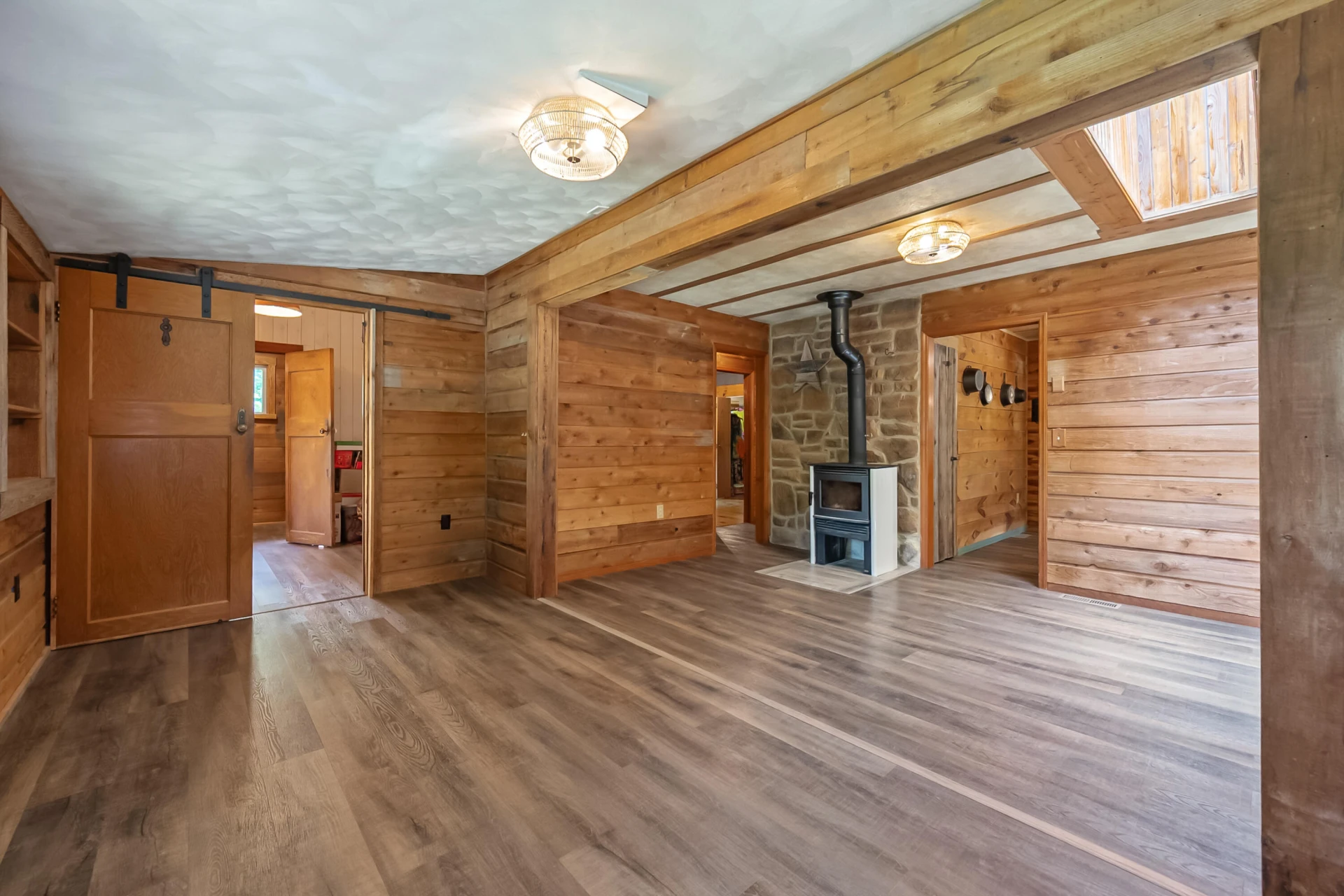 2389 Reesedale Rd - Photo 11