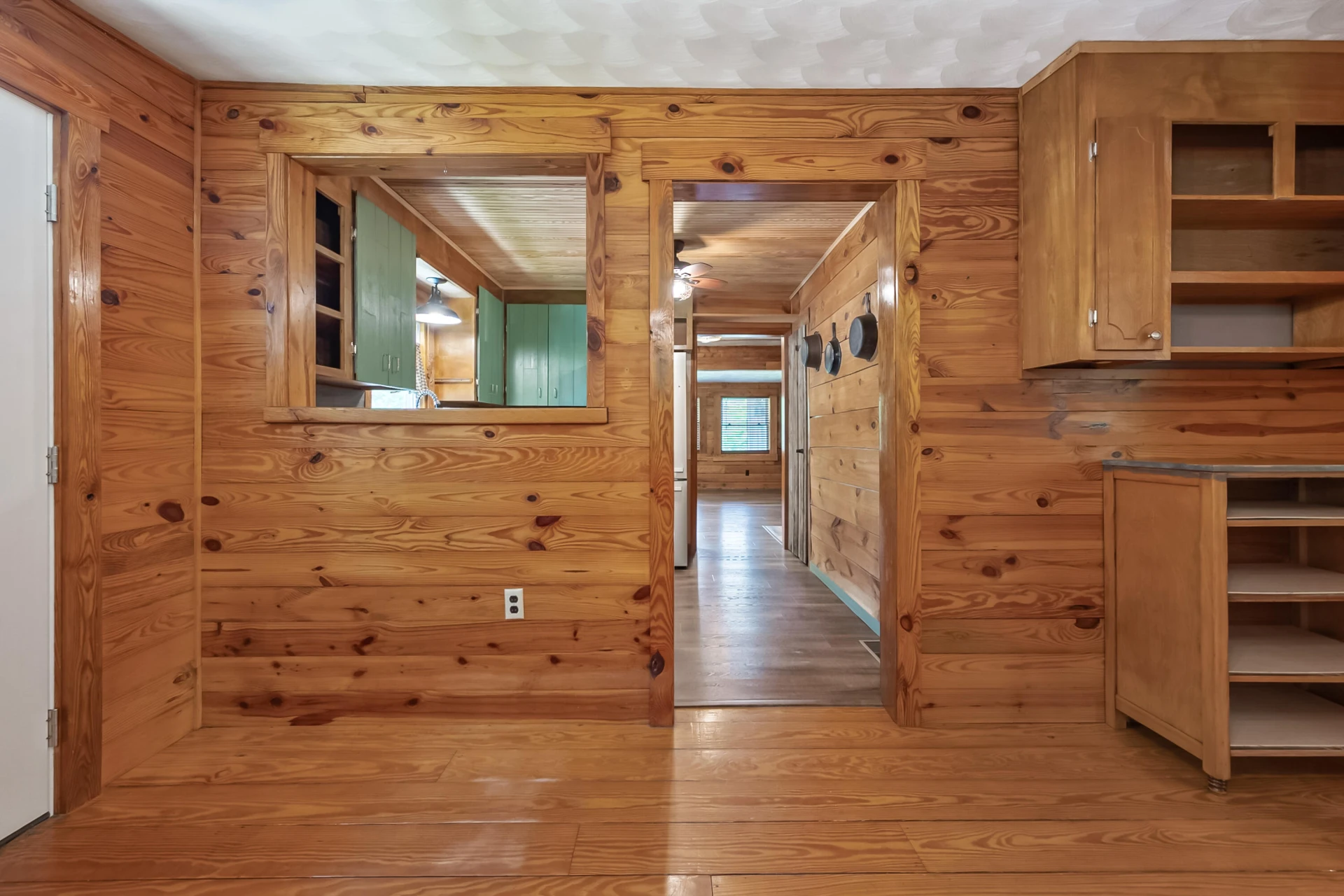 2389 Reesedale Rd - Photo 23