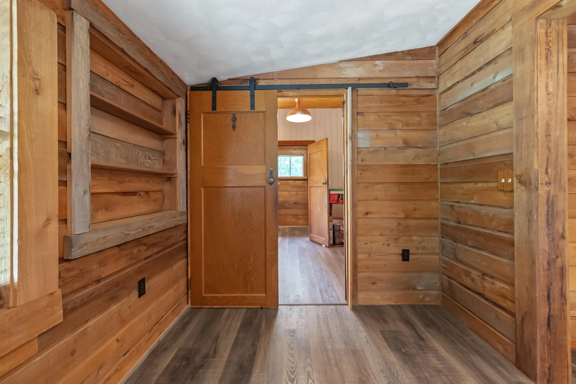 2389 Reesedale Rd - Photo 28