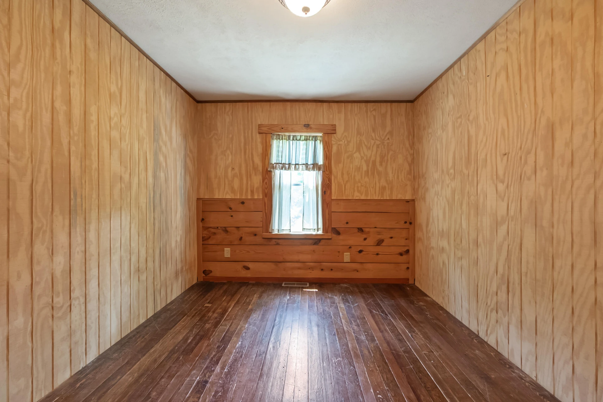 2389 Reesedale Rd - Photo 38