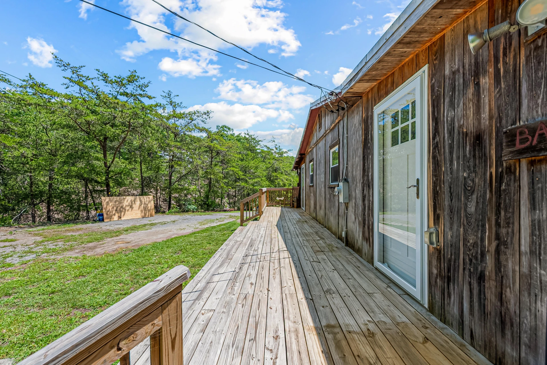 2389 Reesedale Rd - Photo 6