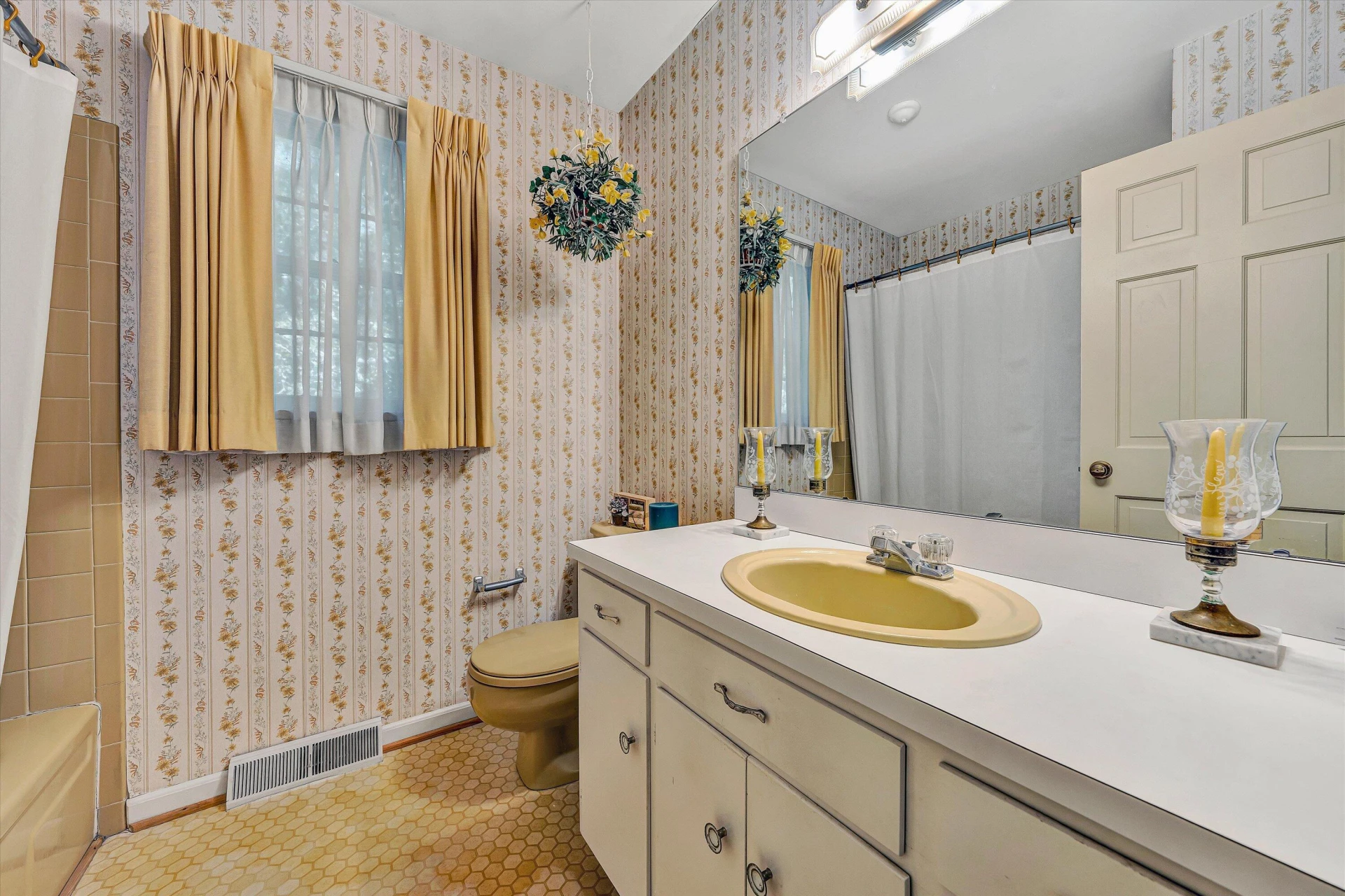 2825 Fairway Forest DR - Photo 23