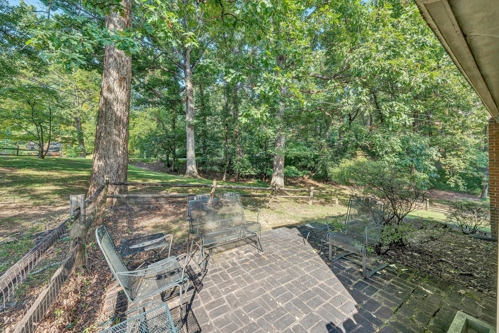 2825 Fairway Forest DR - Photo 38