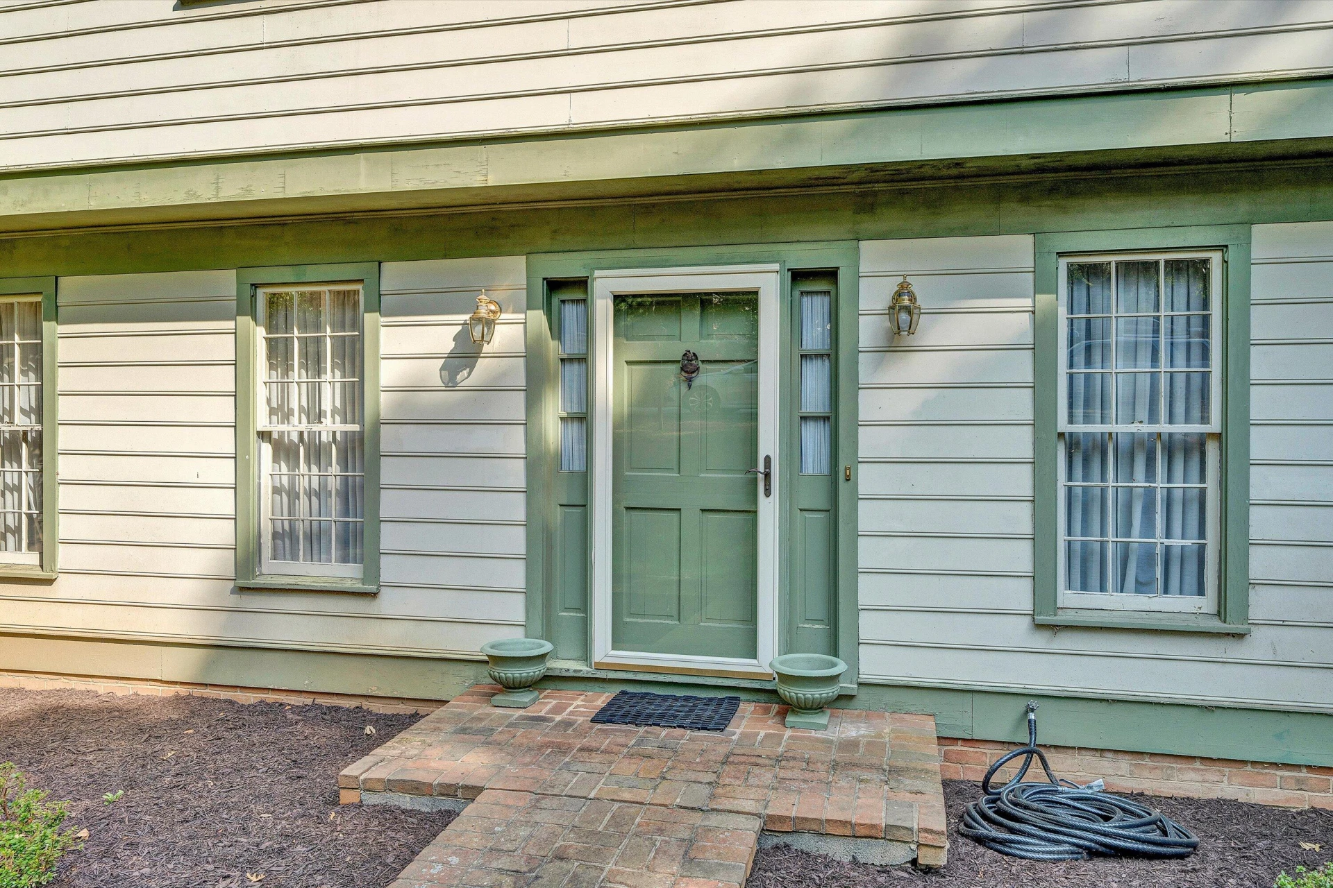 2825 Fairway Forest DR - Photo 7