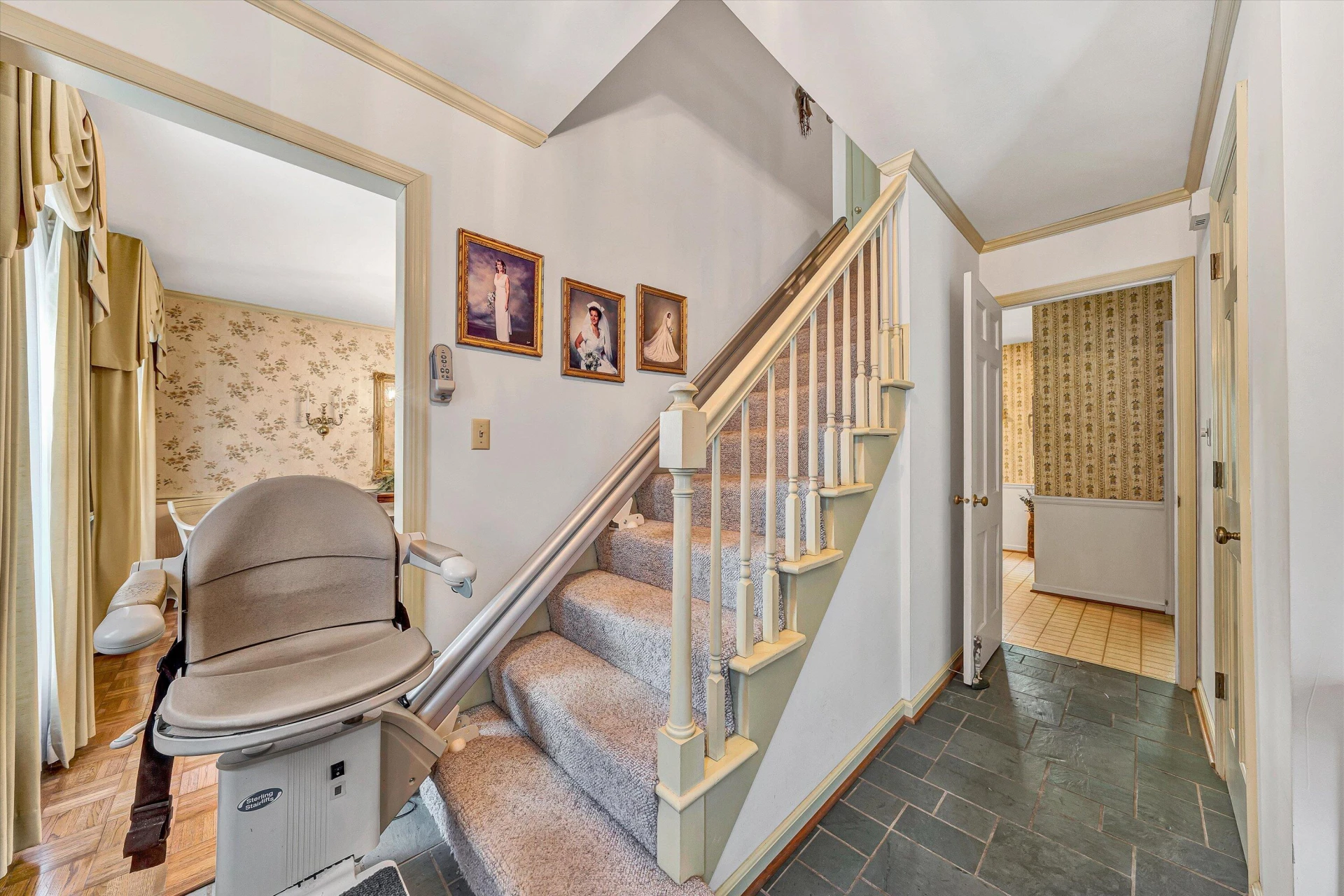 2825 Fairway Forest DR - Photo 9