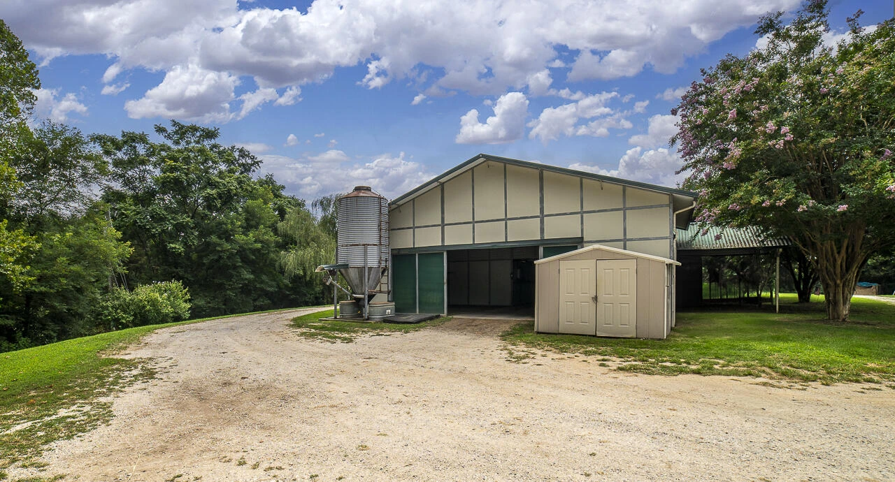 9195 Springwood RD - Photo 36