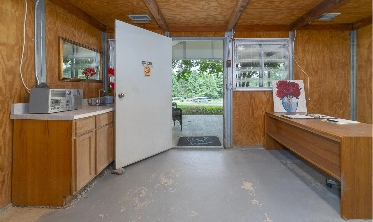 9195 Springwood RD - Photo 52