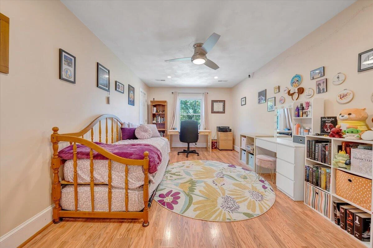 604 Gigi DR - Photo 35