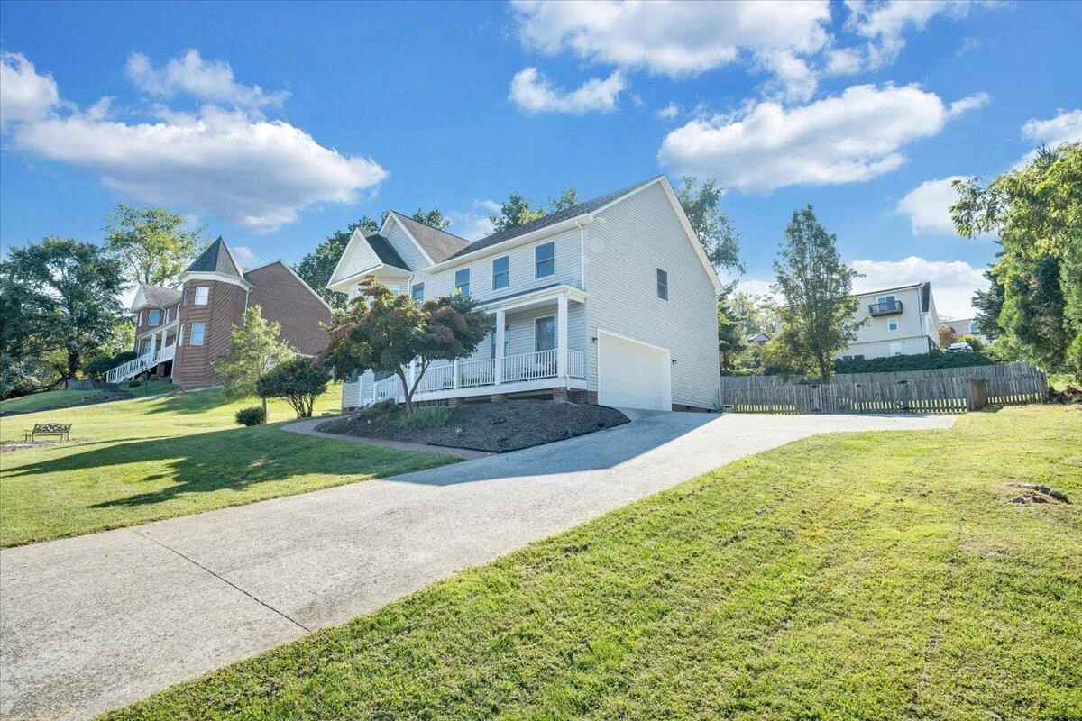 604 Gigi DR - Photo 54