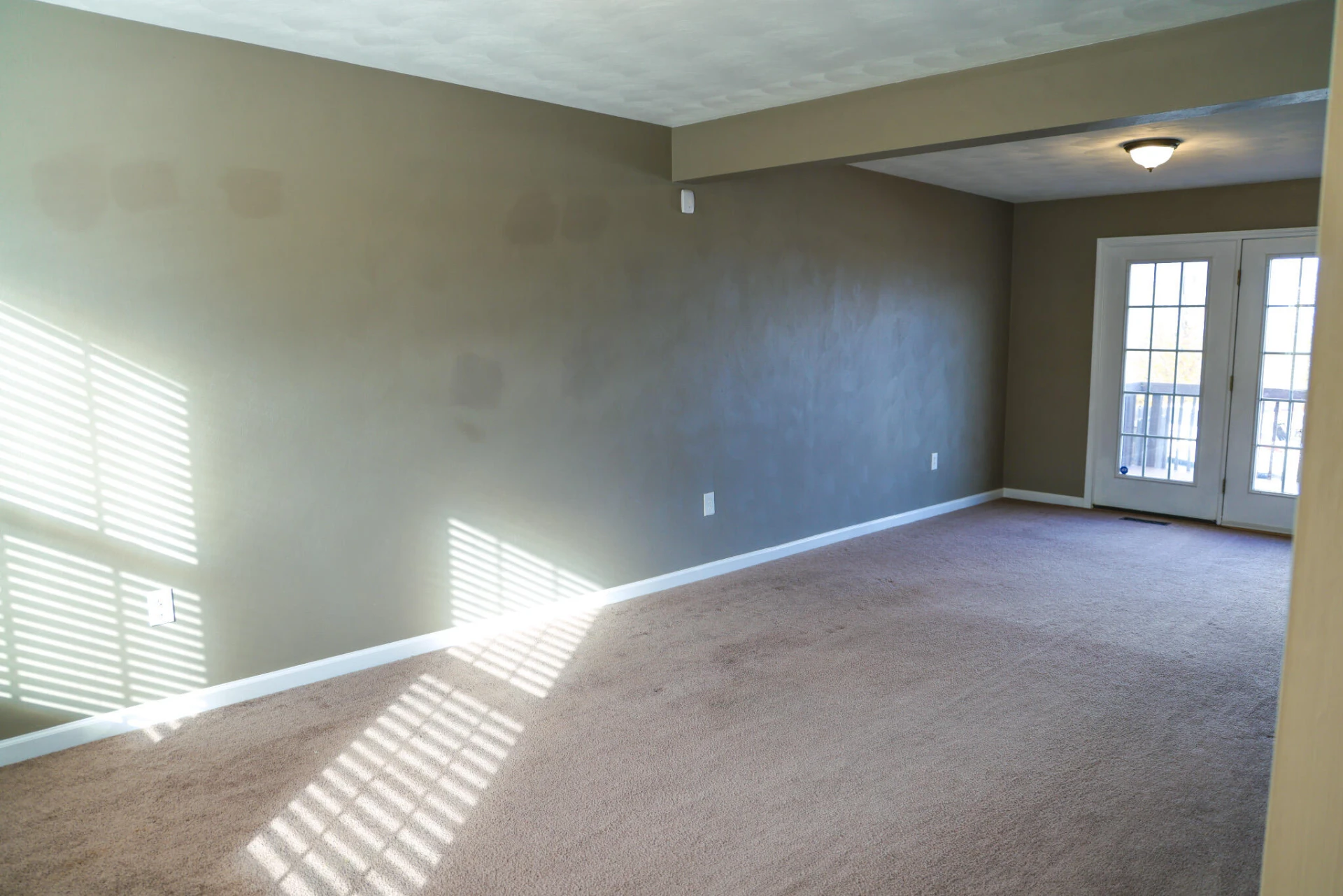505 Keystone DR - Photo 3