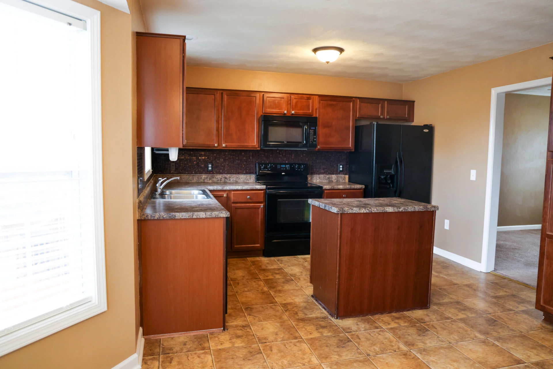 505 Keystone DR - Photo 7