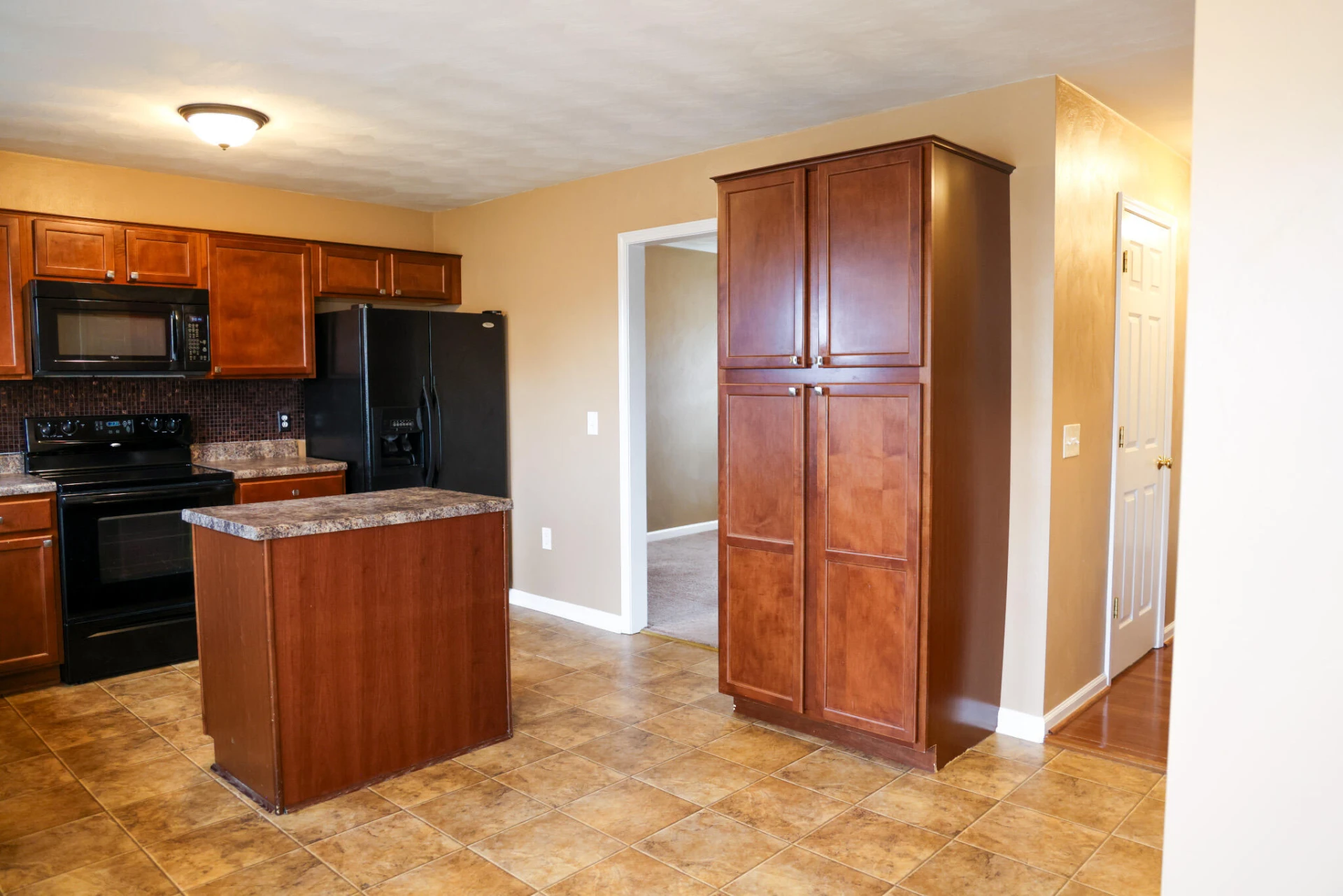 505 Keystone DR - Photo 9