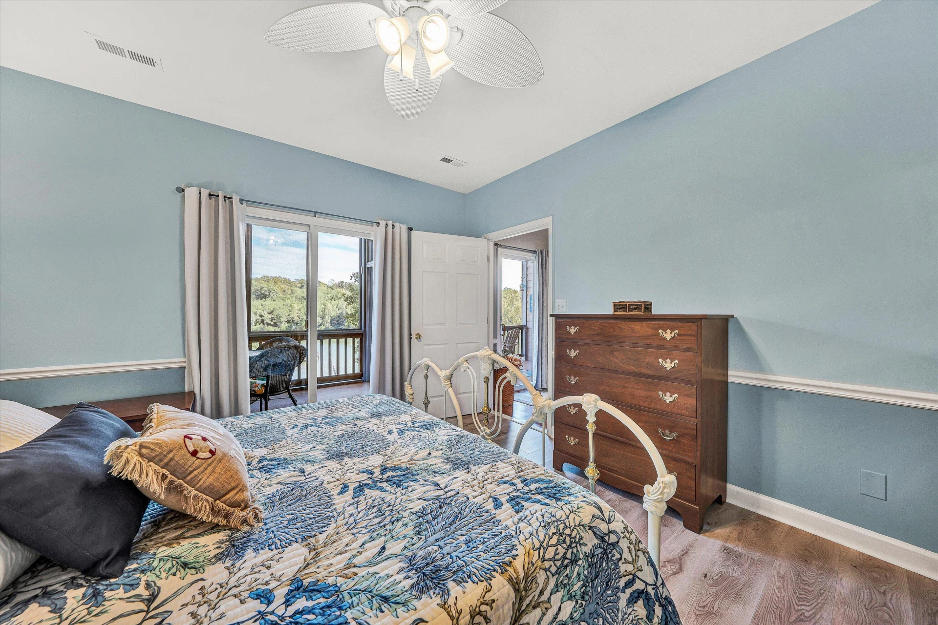 1175 Mariners WAY #54 - Photo 14