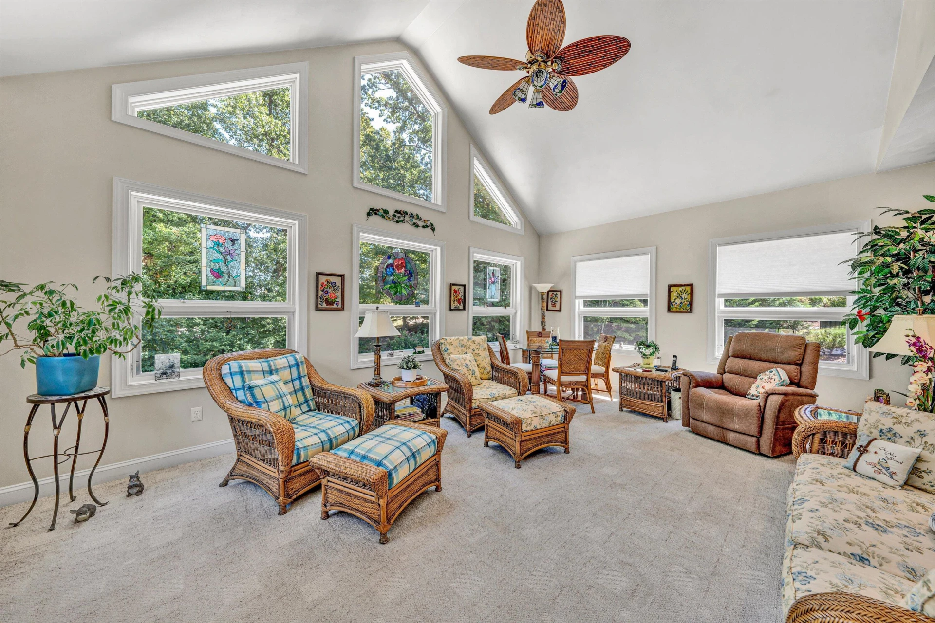 995 Highland DR - Photo 17