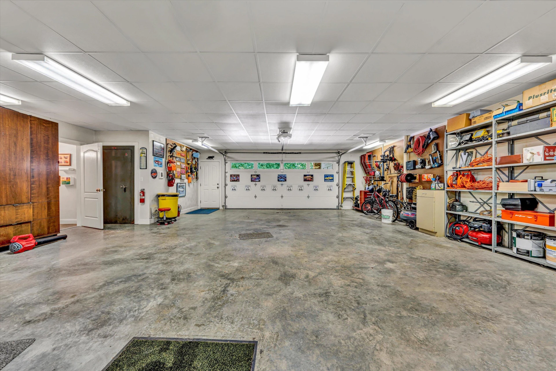 995 Highland DR - Photo 33