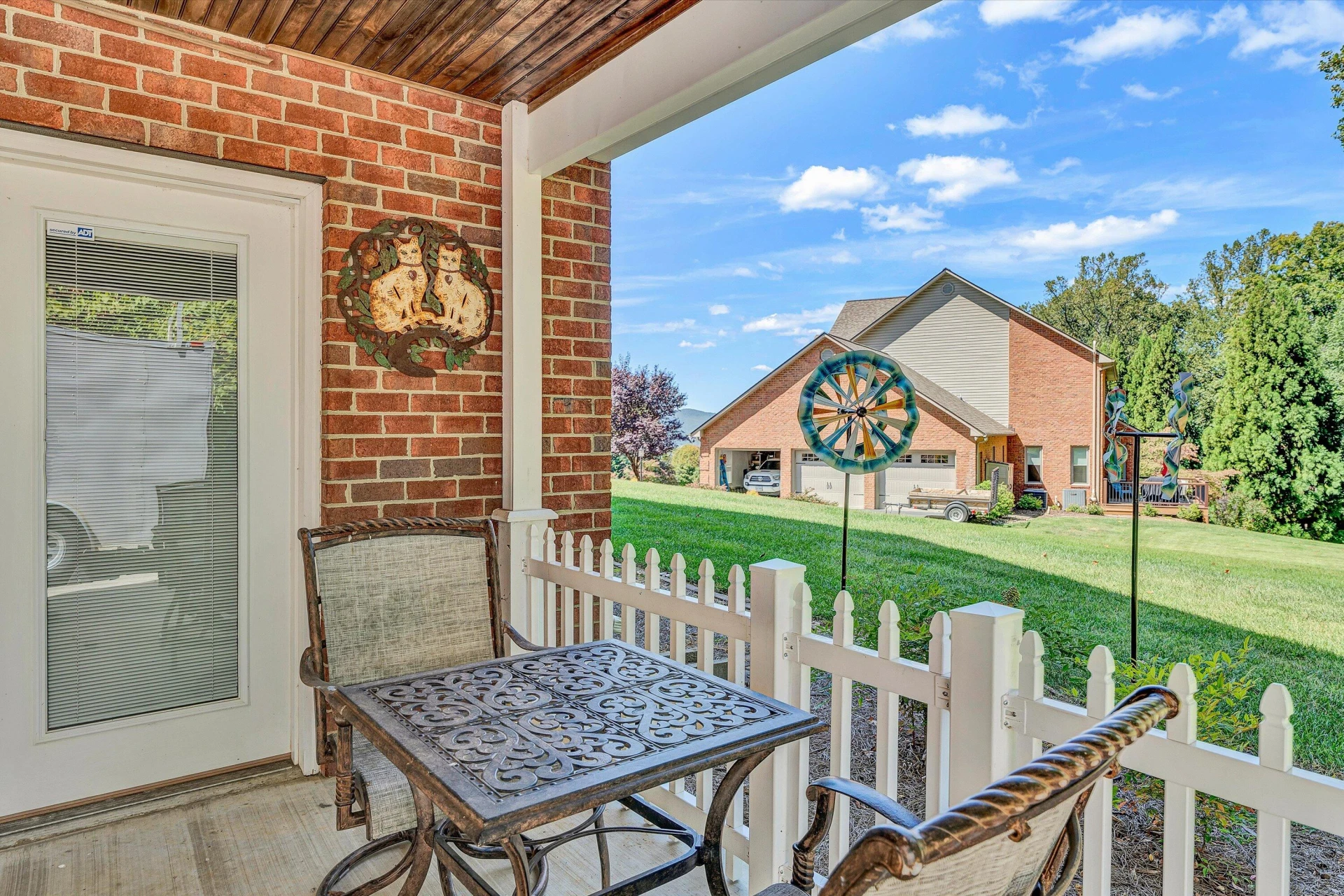 995 Highland DR - Photo 46