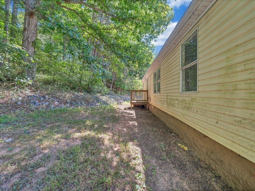 141 Eisenhower RD - Photo 25
