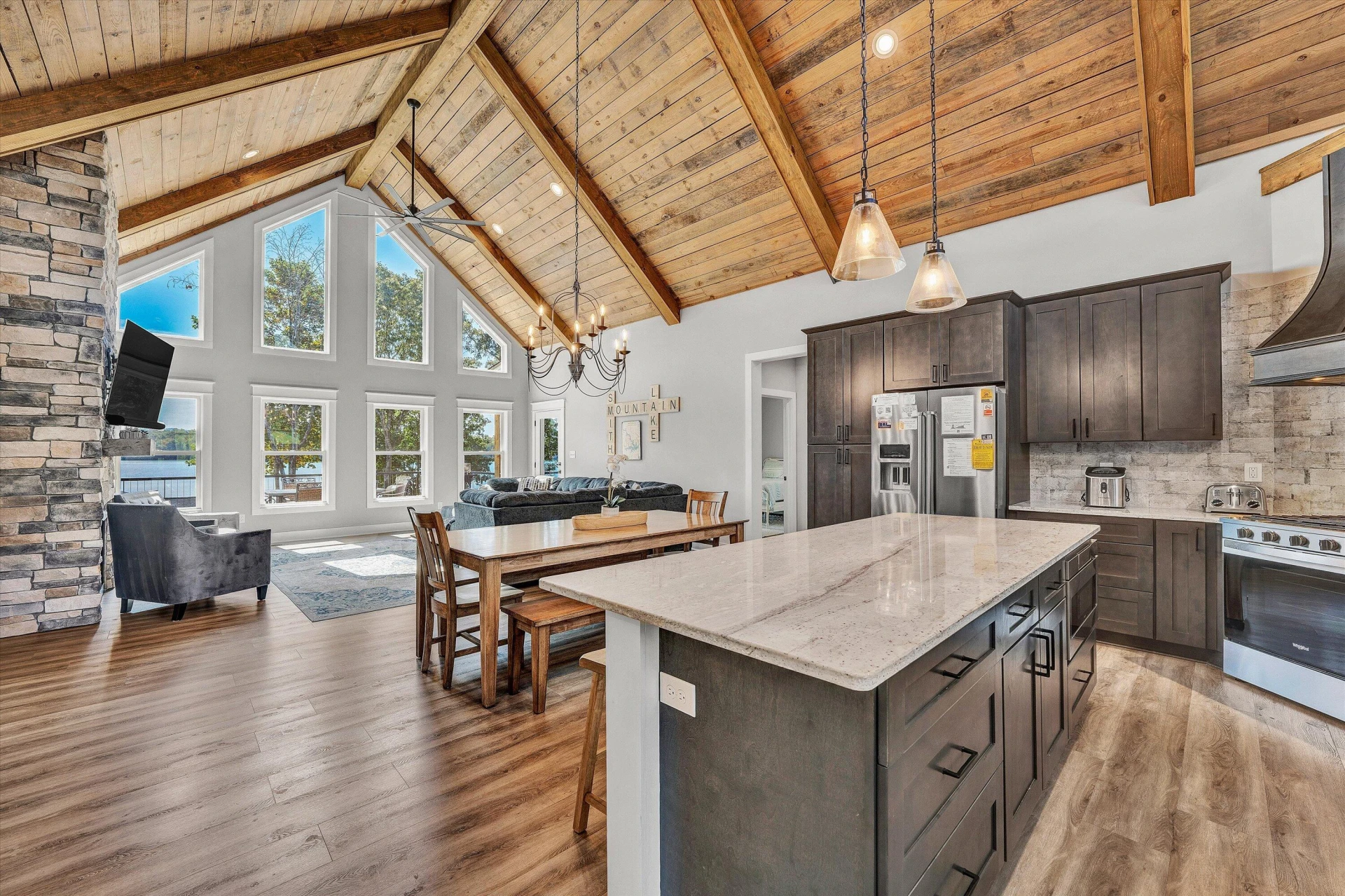 200 Park Shores CIR - Photo 18