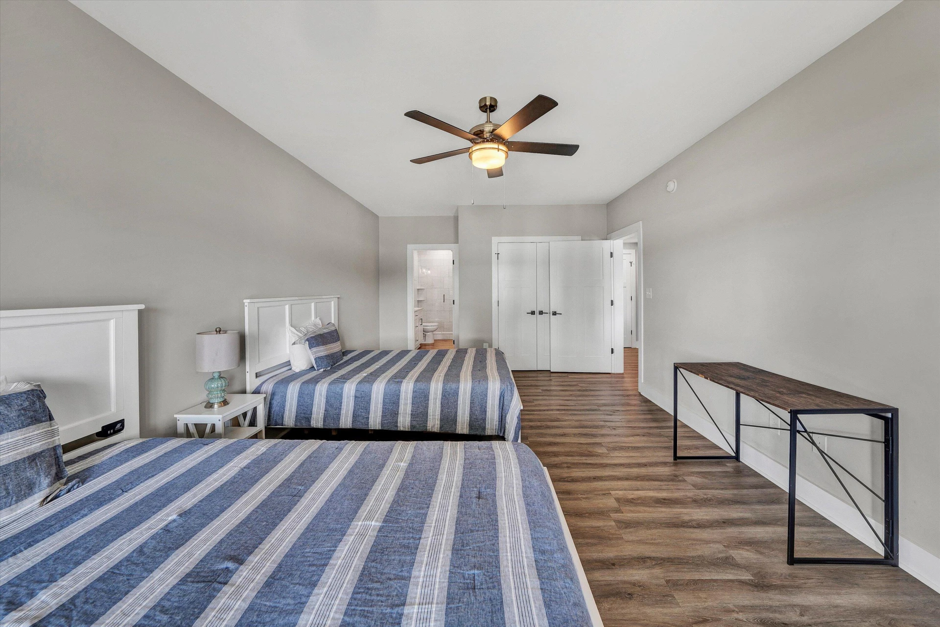 200 Park Shores CIR - Photo 54