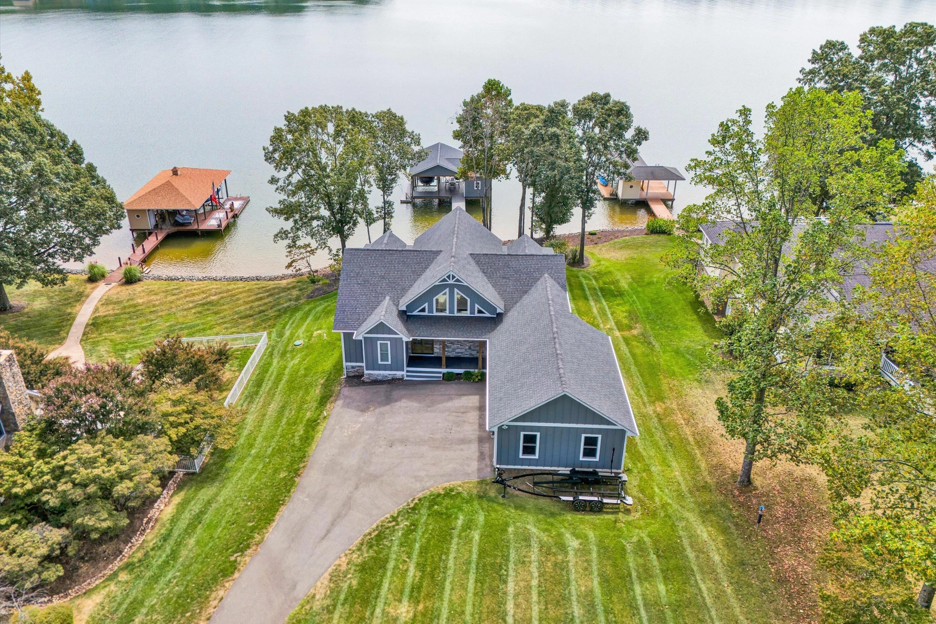 200 Park Shores CIR - Photo 11