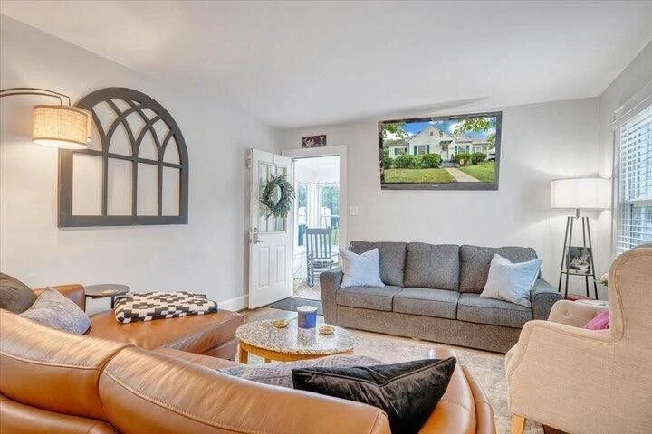 2636 Dell AVE NE - Photo 6