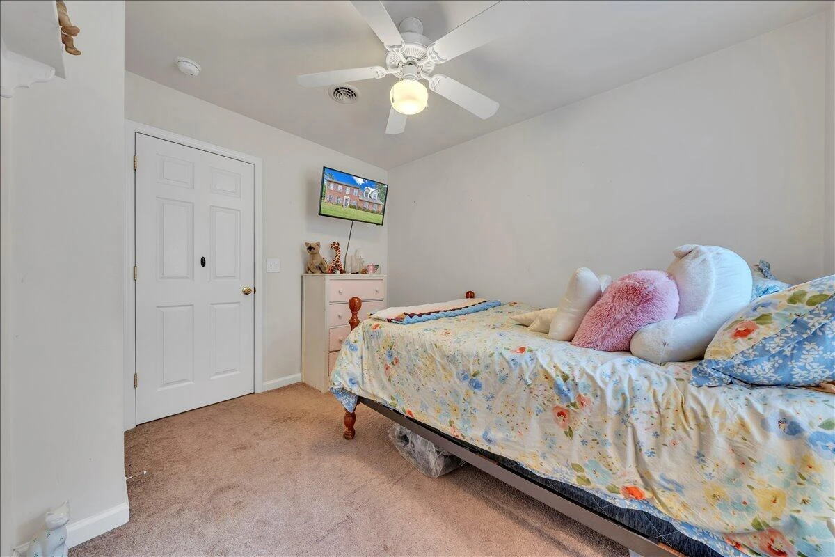 100 Chimney Sweep CT - Photo 39