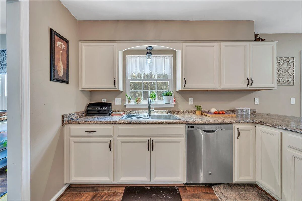 100 Chimney Sweep CT - Photo 4
