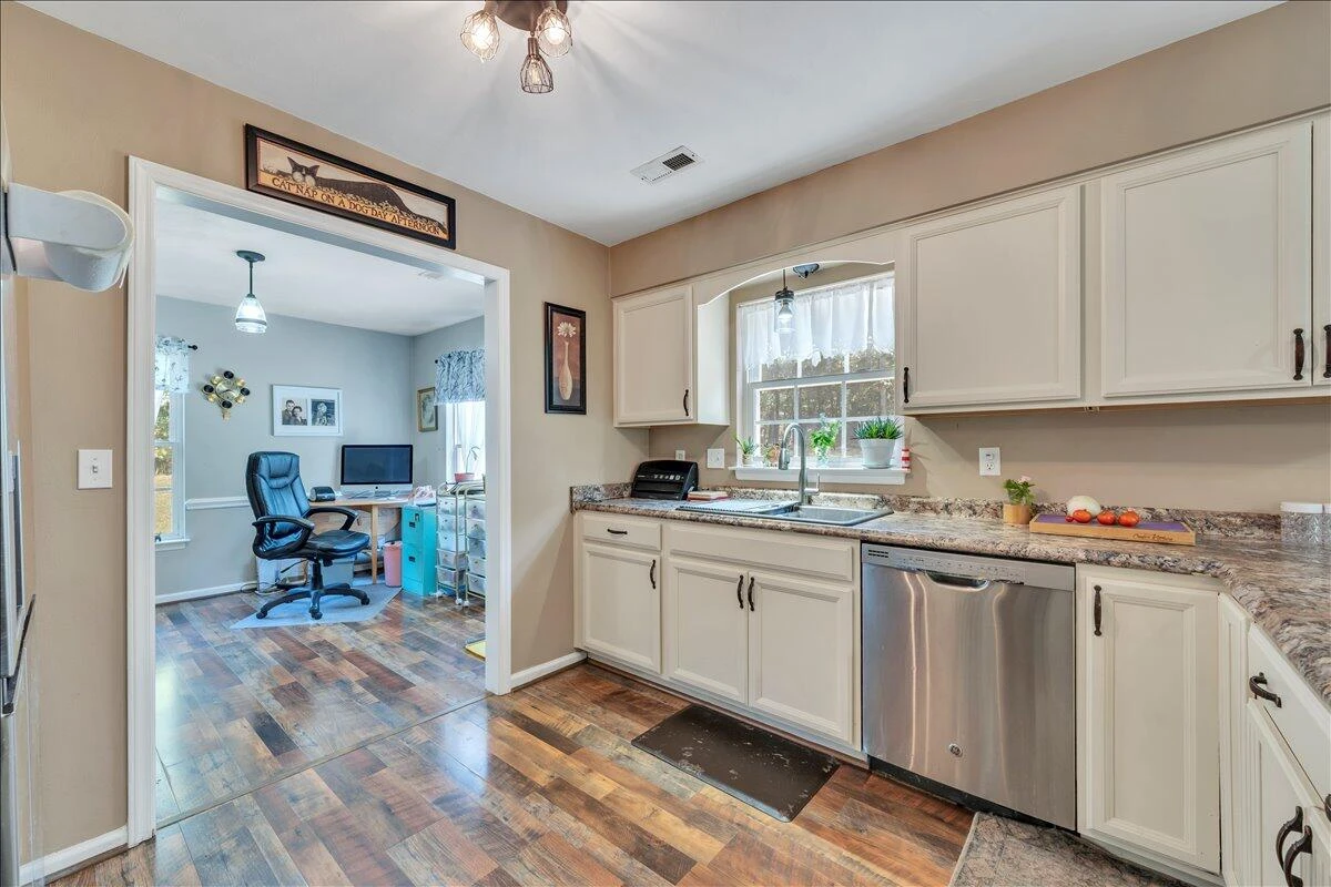 100 Chimney Sweep CT - Photo 8
