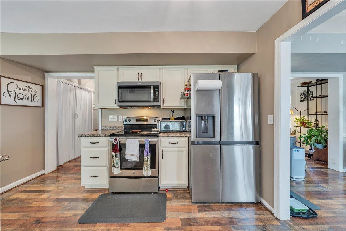 100 Chimney Sweep CT - Photo 9