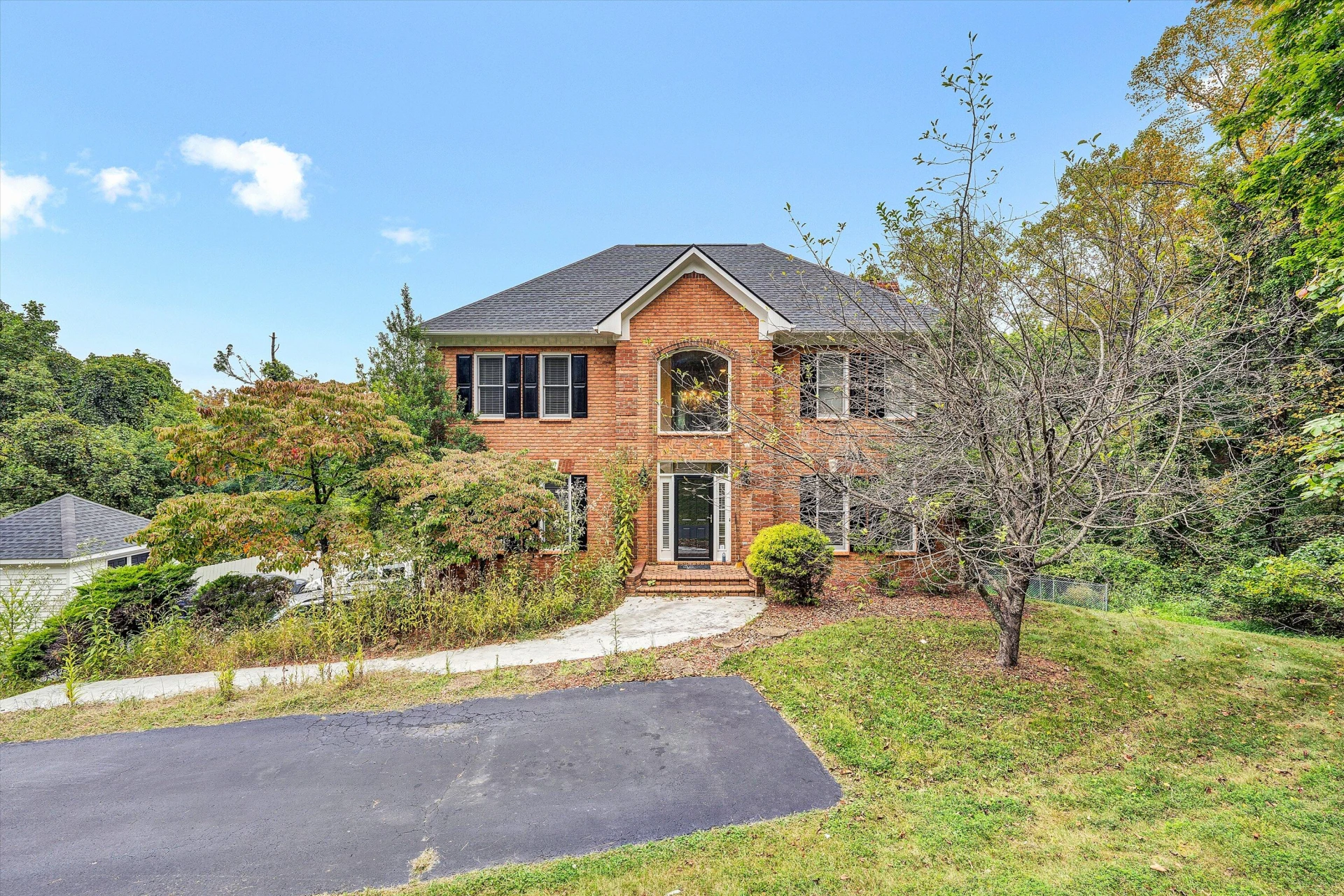 6334 Cotton Hill RD