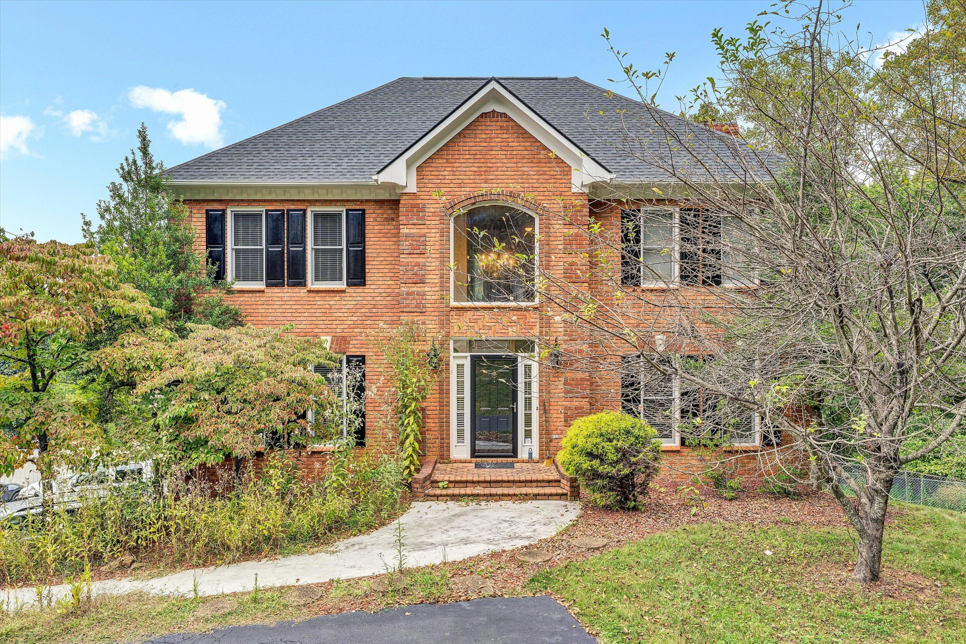 6334 Cotton Hill RD - Photo 2