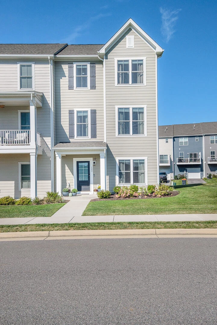 127 Broad ST - Photo 39