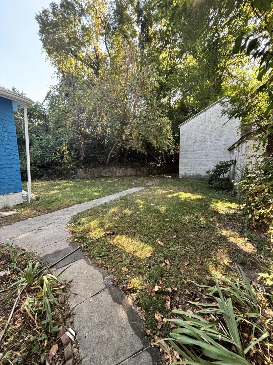 319 E Hazel ST - Photo 22